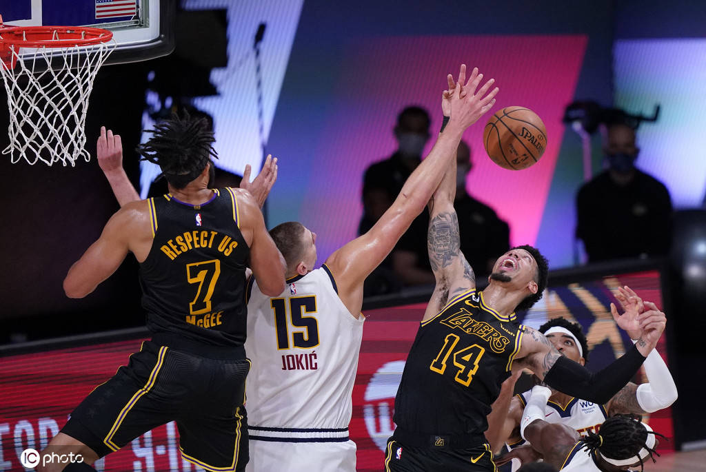 费德勒连续三场比赛得分超过赛况扑朔迷离，掘金挑战极限！的简单介绍