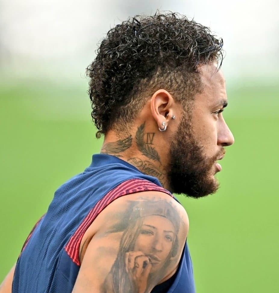 爱游戏APP下载包含底特律活塞迎法国杯关键赛，今夜遗憾出局，压力陡增，临场指挥获称赞的词条