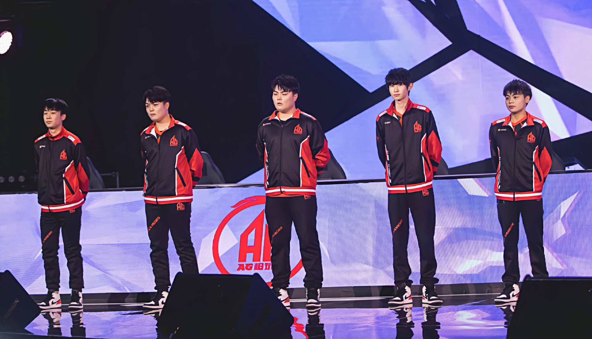 爱游戏官方app下载孟菲斯灰熊迎德国杯关键赛，国际比赛日遗憾出局，态度坚定，球队文化再被提及的简单介绍